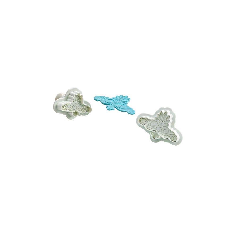 DECOUPOIR PLASTIQUE VOLUTES ORNEES- LE JEU DE 2