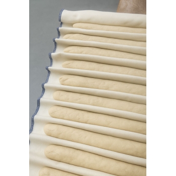 TOILE DE LIN 600X1700 AVEC OURLET